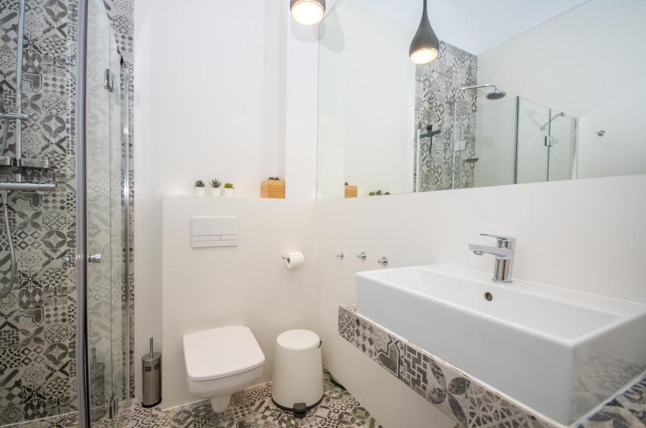 Inpoint Wielopole 32 Boutique Apartments Old Town&Kazimierz District Krakow Exterior photo