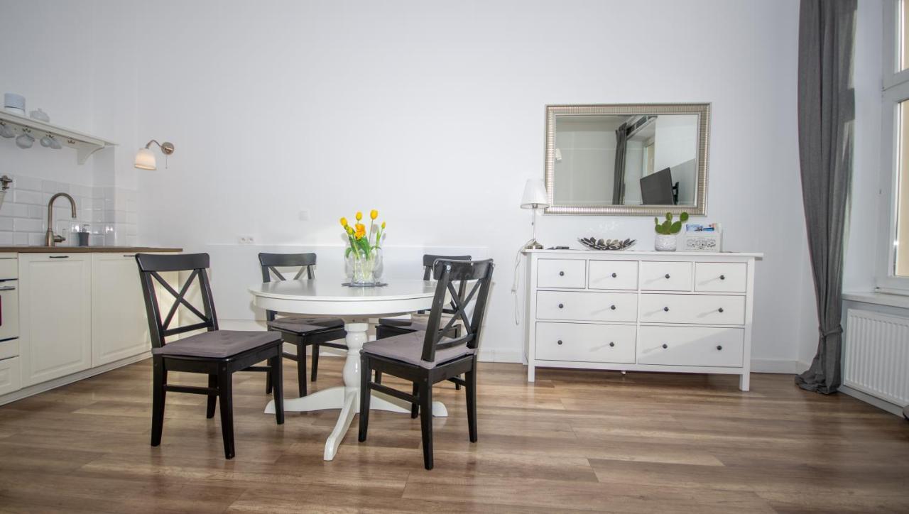 Inpoint Wielopole 32 Boutique Apartments Old Town&Kazimierz District Krakow Exterior photo